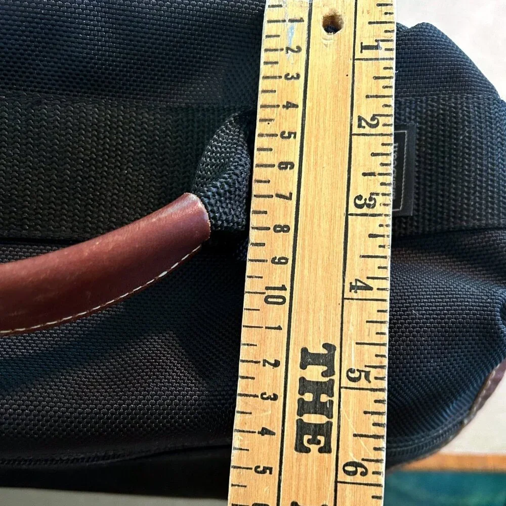 Vintage LL Bean BOB KRIST Camera Bag Backpack Leather & Nylon Expandable Pocket